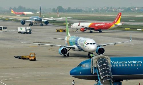 Bộ GTVT yêu cầu kiểm soát chặt giá vé máy bay, không thể tình trạng tăng giá vé trái quy định.