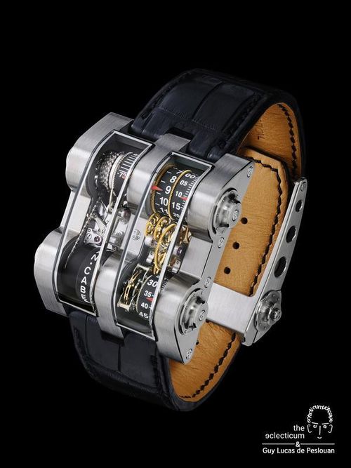 3. Cabestan Winch Tourbillon: Cabestan Winch Tourbillon là sản phẩm của công ty chế tác đồng hồ Thụy Sĩ Cabestan, nổi bật với thiết kế lấy cảm hứng từ cơ chế xích và tời. Độ chính xác cao của bộ chuyển động được đảm bảo bởi hệ thống fusee-and-chain và các bộ phận bằng bạc Đức. Đây là một mẫu đồng hồ độc đáo và sang trọng, thể hiện sự kết hợp hoàn hảo giữa truyền thống và công nghệ hiện đại.