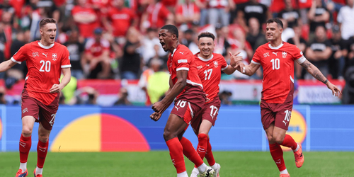 Các cầu thủ Thụy Sĩ khởi đầu Euro 2024 thuận lợi khi thắng Hungary 3-1. Ảnh: Getty