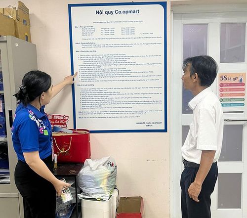 Sở Công Thương phối hợp với các ngành liên quan kiểm tra việc thực hiện tiết kiệm điện theo Chỉ thị số 20/CT-TTg tại Siêu thị Co.opmart Sa Đéc