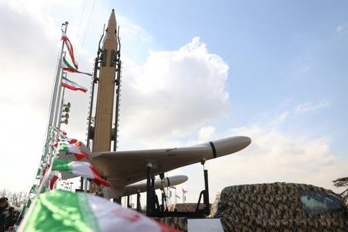 Tên lửa đạn đạo siêu thanh cơ động của Iran, được phát triển bởi Lực lượng Hàng không Vũ trụ của Vệ binh Cách mạng Iran.