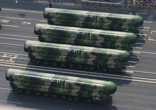 Tên lửa DF-41 của Trung Quốc là tên lửa đạn đạo liên lục địa có khả năng lướt siêu thanh mang đầu đạn hạt nhân tới tầm bắn 14.000 km.