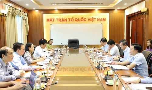 Quang cảnh cuộc làm việc. Ảnh: Thế Quảng.