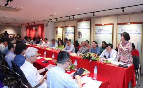 Quang cảnh tọa đàm