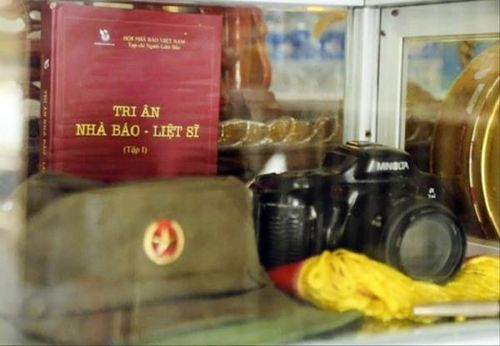 Những hiện vật của các nhà báo liệt sĩ.