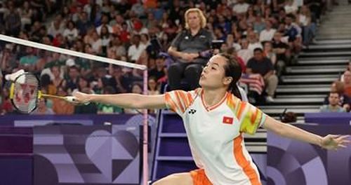Nguyễn Thùy Linh trong trận gặp Tiffany. Ảnh: Olympics.com