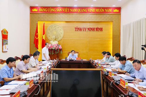 Các đại biểu dự hội nghị.