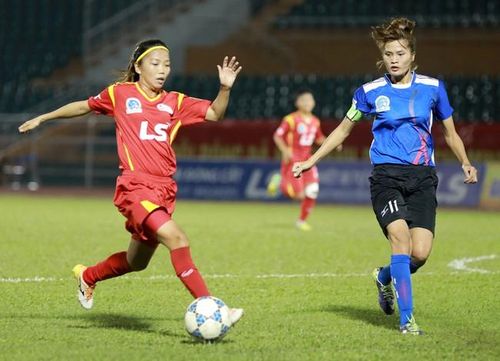Huỳnh Như sẽ khoác áo TP.HCM I đến hết năm 2024, trước khi đưa ra quyết định tiếp theo. Ảnh FBNV
