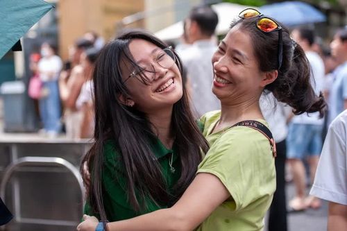 Thí sinh trong kỳ thi vào lớp 10 tại Hà Nội năm 2024. Ảnh: Thế Bằng.