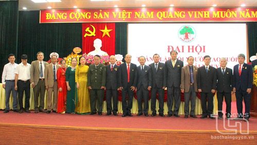 Ban Chấp hành Hội Người cao tuổi TP. Thái Nguyên ra mắt Đại hội.