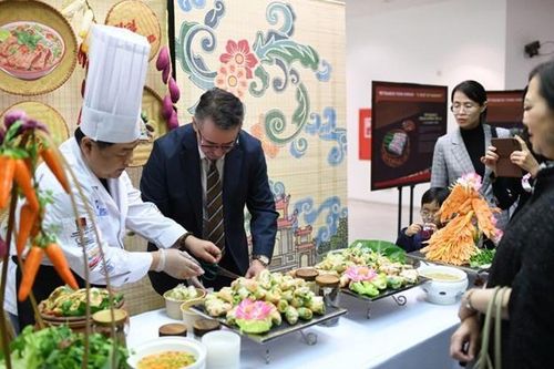 Ẩm thực Việt lan tỏa văn hóa và hương vị đặc trưng của đất nước Việt Nam tới bạn bè quốc tế