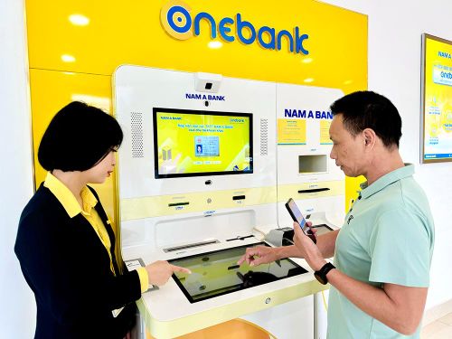 Điểm giao dịch số Onebank của Nam A Bank Phú Thọ đem đến cho khách hàng những trải nghiệm vượt trội về giao dịch số tự động, đáp ứng nhu cầu giao dịch tài chính 365+ hiện đại.