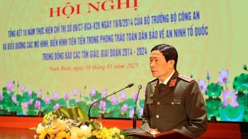 Thứ trưởng Lê Quốc Hùng phát biểu khai mạc Hội nghị.