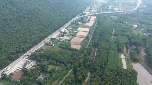 Đoạn kênh Sắt nối xã Diễn An (Diễn Châu) và Nghi Yên (Nghi Lộc) ngày nay. Ảnh: Tiến Đông