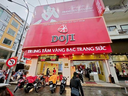 Trung tâm Vàng bạc trang sức DOJI Lê Hoàn.