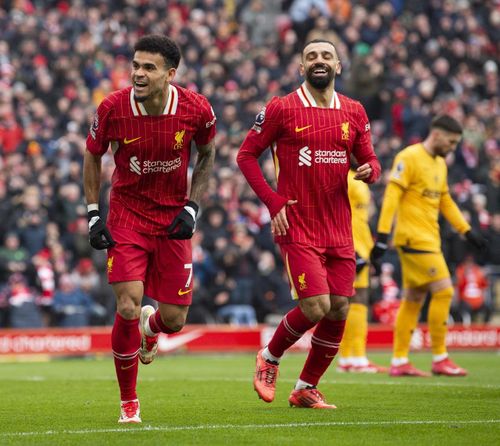 Luis Diaz và Mohamed Salah ghi 2 bàn trong hiệp đầu.