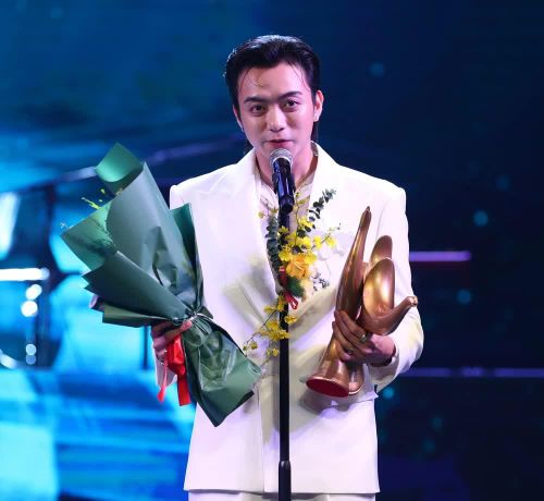 SOOBIN thắng lớn tại Giải Cống hiến 2025