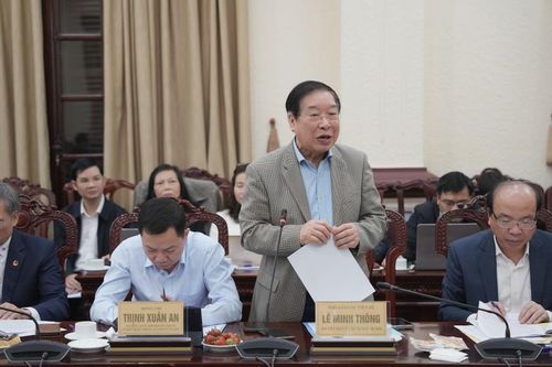 PGS.TS Lê Minh Thông, nguyên Trợ lý Chủ tịch Quốc hội.