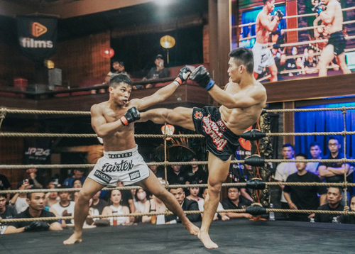 MMA ngày càng tạo sức hút đối với cộng đồng yêu thích võ thuật Việt Nam. Ảnh: VMMAF