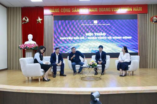 Ông Nguyễn Tiến Thanh, Tổng Giám đốc Nhà xuất bản Giáo dục Việt Nam khẳng định, chuyển đổi số là mệnh lệnh của thời đại
