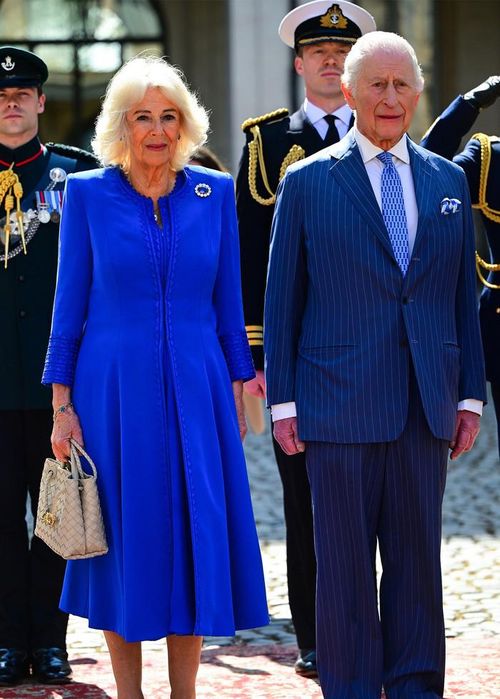  Vương hậu Camilla và Vua Charles III trong chuyến công du tại Ý. 