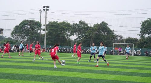 Các cầu thủ nữ đem lại nhiều pha bóng hấp dẫn