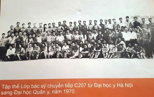 Ông Đặng Duy Huỳnh cùng 99 người bạn cùng khóa học được điều động vào chiến trường Đông Nam Bộ.