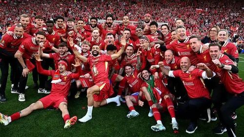 Với lần đăng quang này, Liverpool cân bằng với MU về số lần vô địch quốc gia (20 lần).