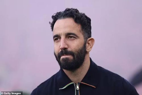 HLV Ruben Amorim cảnh báo vào chung kết Europa League vô nghĩa nếu Man United không vô địch. Ảnh: EPA