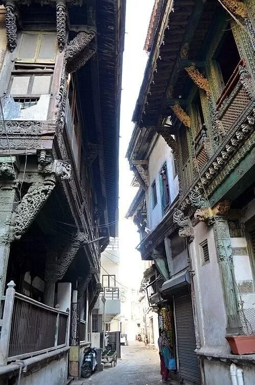 Một trong những pol ở Ahmedabad. (Nguồn: Wikipedia)