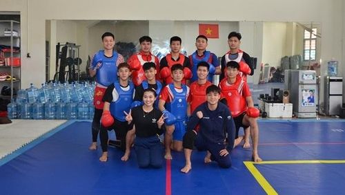 Nhiều võ sĩ đội tuyển Tán thủ quốc gia sẽ dự Giải wushu Hà Nội mở rộng lần thứ nhất. Ảnh: Thúy An