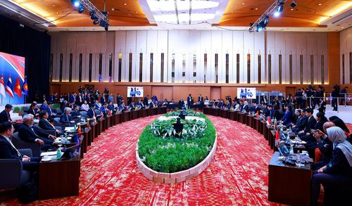 Quang cảnh phiên đối thoại giữa lãnh đạo với thanh niên ASEAN. Ảnh: Dương Giang/TTXVN