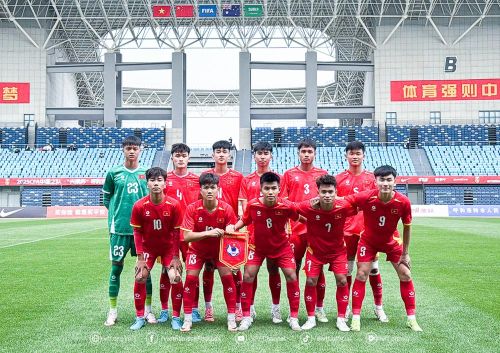 Đội hình xuất phát của U16 Việt Nam ở trận đấu với U16 Australia. Ảnh: VFF