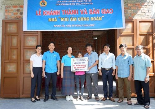 Ngôi nhà mới giúp gia đình chị Ly an cư, yên tâm lao động