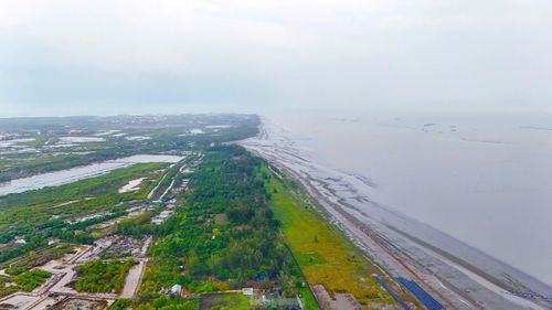 "Chúng tôi có khát vọng xây dựng Vinhomes Green Paradise thành khu đô thị ESG hàng đầu thế giới, thể hiện đẳng cấp về ESG của Việt Nam trên bản đồ toàn cầu”, ông Quang nói.
