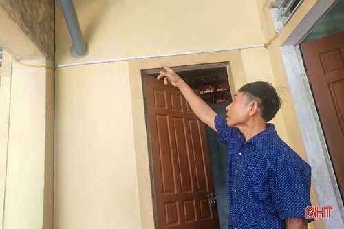  Gia đình ông Phạm Văn Lý được hỗ trợ gần 10 triệu đồng. 