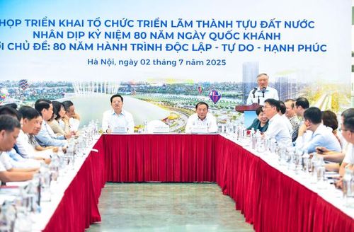 Các đại biểu dự phiên họp chiều 2/7. Ảnh: Giang Thanh/VGP