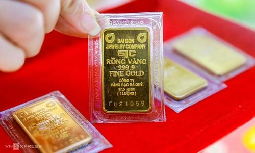 Doanh nghiệp đề nghị xem xét lại một số điều kiện sản xuất, kinh doanh vàng miếng