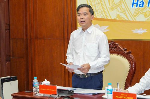 Ông Nguyễn Xuân Bắc - Phó Vụ trưởng Vụ Tín dụng các ngành kinh tế NHNN tại buổi họp báo