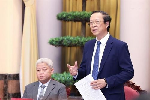 Thứ trưởng Phạm Ngọc Thưởng khẳng định bộ không cấm dạy thêm, học thêm. Ảnh: Moet. 