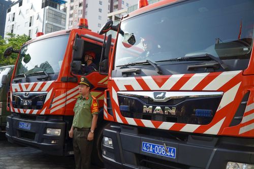 Tai nạn giao thông giảm sâu cả 3 tiêu chí so với cùng kỳ năm 2024 (giảm 45,8% về số vụ, giảm 31,5% số người chết và giảm 52,4% số người bị thương).