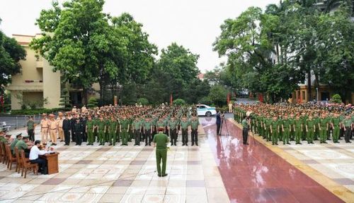 Toàn cảnh buổi Lễ ra quân.