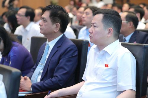 Các đại biểu dự Diễn đàn. Ảnh: Hồ Long