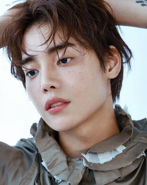 Nhiều người suy đoán Jaewon (tên thật: Lee Jae Won) – nam rapper từng được biết đến với nghệ danh ONE là nhân vật được nhắc tới trong bài hát. (Ảnh: Jung Jae Won Vietnamese Fanpage)