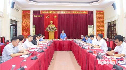 Quang cảnh cuộc họp. Ảnh: Mai Hoa