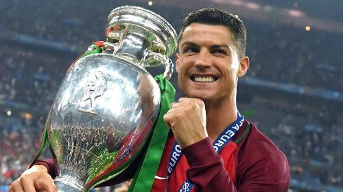 Anh góp công đưa Bồ Đào Nha vô địch EURO 2016 và Nations League 2019