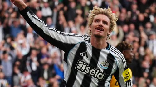 Newcastle hoàn toàn có thể nghĩ về cơ hội đánh bại Barcelona với Woltemade