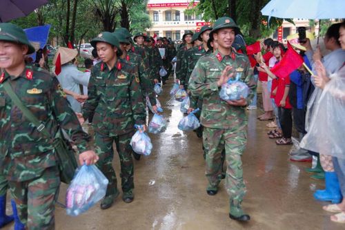  Những món quà đong đầy yêu thương. 