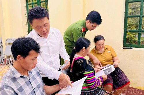 Công tác tuyên truyền, vận động giúp người dân hiểu về tác hại của ma túy luôn được Công an xã Cát Thịnh tiến hành thường xuyên.