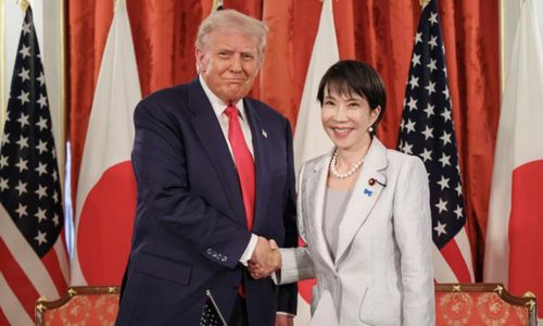 Tổng thống Mỹ Donald Trump và Thủ tướng Nhật Sanae Takaichi - Ảnh: Văn phòng thủ tướng Nhật Bản